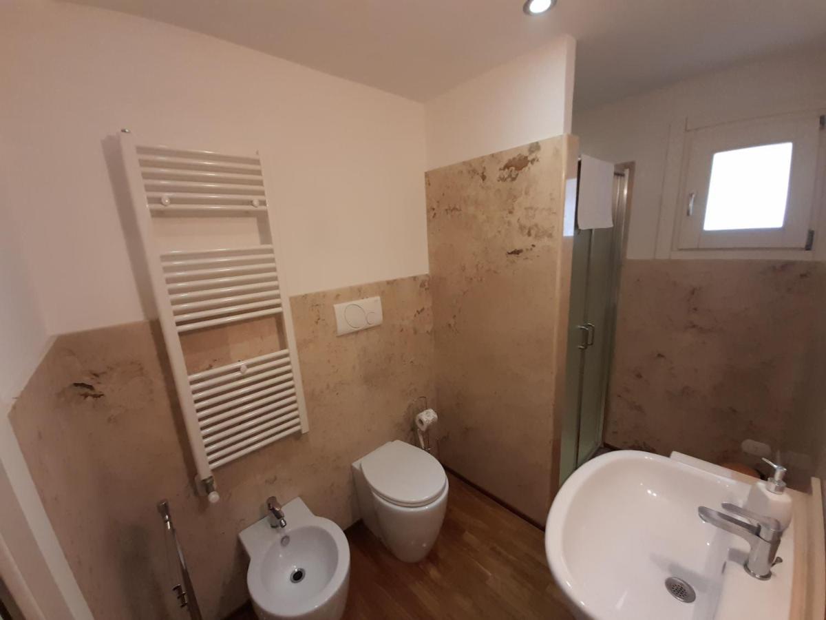Apartmán Dimora Emilia Lecce Exteriér fotografie