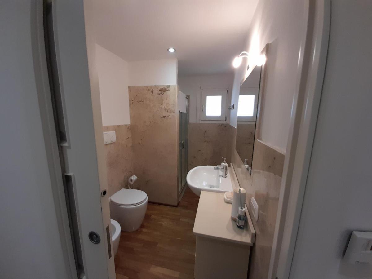 Apartmán Dimora Emilia Lecce Exteriér fotografie